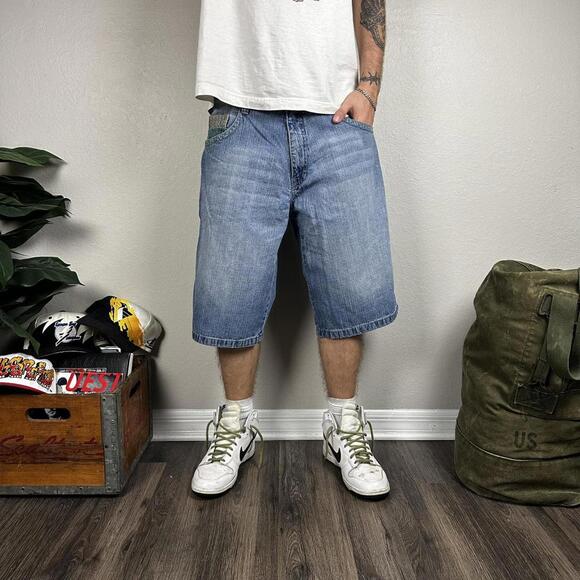 Southpole Men's Blue Shorts - Picture 1 of 8